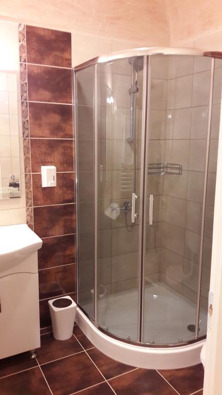 Relax Apartman Eger Exterior foto
